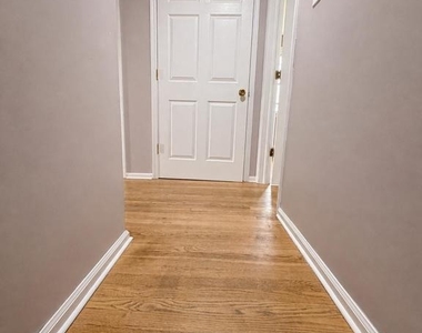 580 Village Rd W - Photo Thumbnail 26