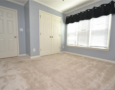 5909 Royal Coach Court - Photo Thumbnail 30