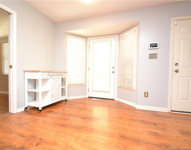 5909 Royal Coach Court - Photo Thumbnail 5