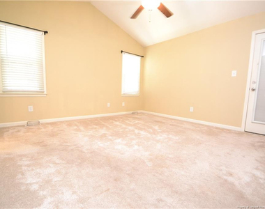 5909 Royal Coach Court - Photo Thumbnail 17