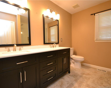 5909 Royal Coach Court - Photo Thumbnail 20