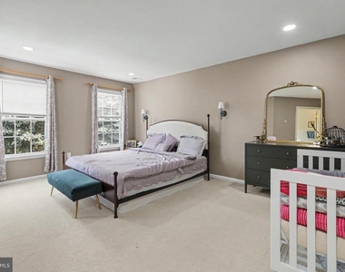 16 Shelley Circle - Photo Thumbnail 25