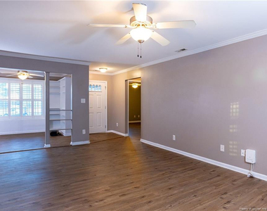700 Hogart Street - Photo Thumbnail 13