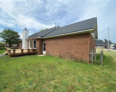 1175 Helmsley Drive - Photo Thumbnail 2