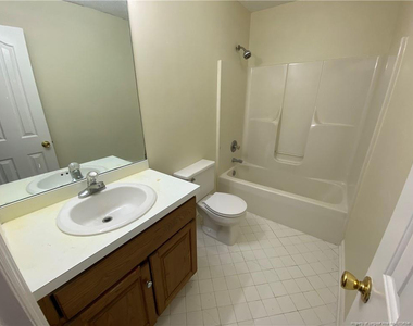 1175 Helmsley Drive - Photo Thumbnail 11