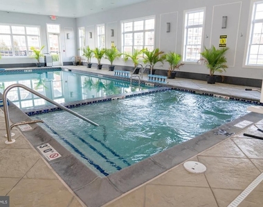 1200#1232 Whirlaway Lane Cherry Hill - Photo Thumbnail 15