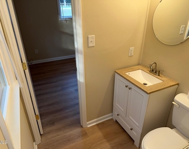 3117 Tryon Road - Photo Thumbnail 12