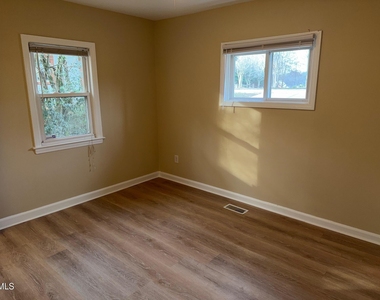 3117 Tryon Road - Photo Thumbnail 10