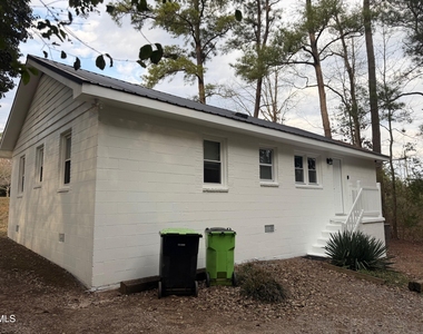 3117 Tryon Road - Photo Thumbnail 2