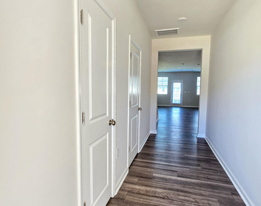 5035 Kota Street - Photo Thumbnail 2