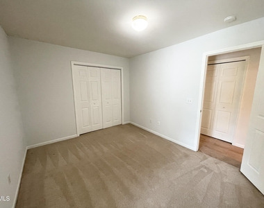 3622 Wellington Ridge Loop - Photo Thumbnail 11