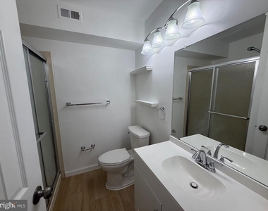 1705 Heatherstone Court - Photo Thumbnail 27