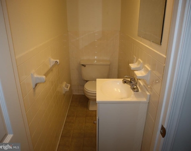 809 Logan Street - Photo Thumbnail 4