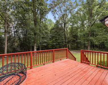 109 Oaklake Court - Photo Thumbnail 34