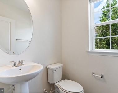 23048 Mountain Laurel Lane - Photo Thumbnail 13