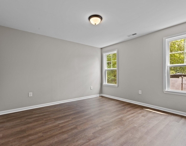 214 N Guthrie Avenue - Photo Thumbnail 17