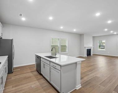 5124 Cardinal Ridge Way - Photo Thumbnail 4