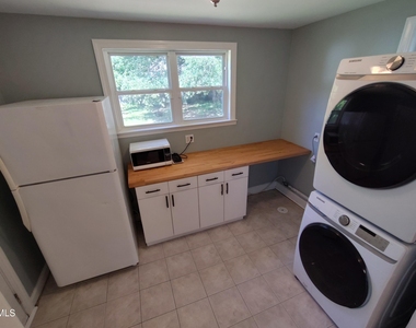 2519 Banner Street - Photo Thumbnail 7