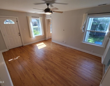 2519 Banner Street - Photo Thumbnail 1