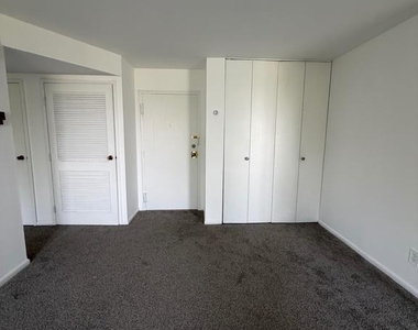 3450 Toledo Terrace - Photo Thumbnail 12