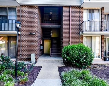 10208 Prince Place - Photo Thumbnail 24