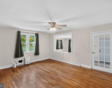14925 Schall Road - Photo Thumbnail 14