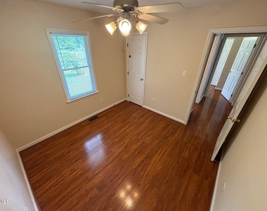 2325 Stephanie Lane - Photo Thumbnail 11