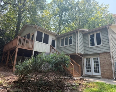 6704 Winding Trail - Photo Thumbnail 31