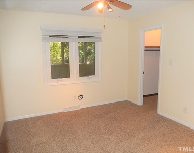 6704 Winding Trail - Photo Thumbnail 13