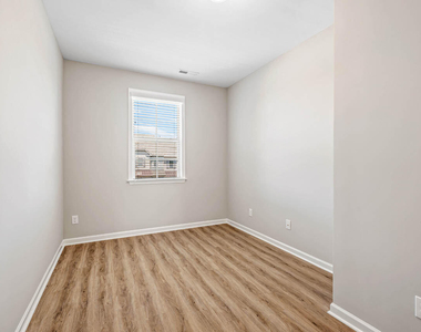 506 Aronia Drive - Photo Thumbnail 32