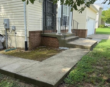 5909 Plata Street - Photo Thumbnail 1