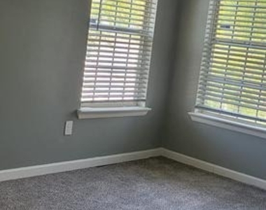 8706 Cumbria Court - Photo Thumbnail 18