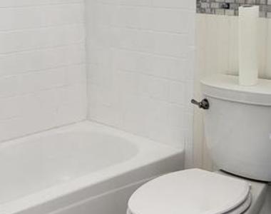 8706 Cumbria Court - Photo Thumbnail 10