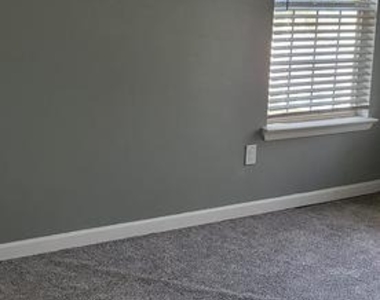 8706 Cumbria Court - Photo Thumbnail 8