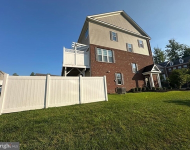 15114 Hogshead Way - Photo Thumbnail 36