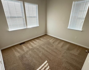 15114 Hogshead Way - Photo Thumbnail 22