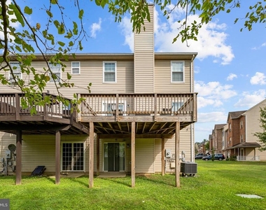 8819 Hardesty Drive - Photo Thumbnail 30