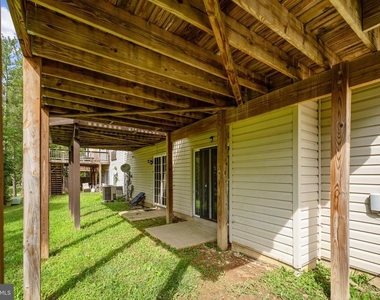 8819 Hardesty Drive - Photo Thumbnail 32