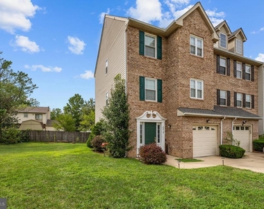 8819 Hardesty Drive - Photo Thumbnail 27