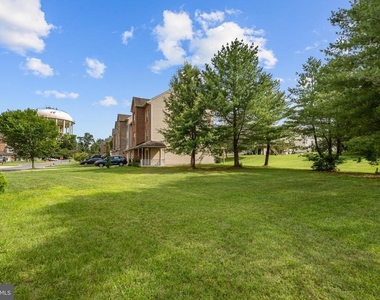 8819 Hardesty Drive - Photo Thumbnail 33