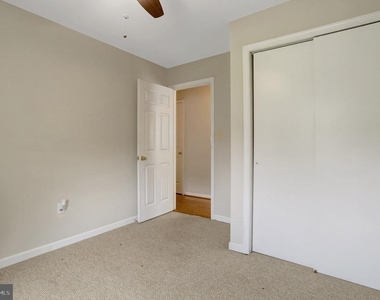 8819 Hardesty Drive - Photo Thumbnail 21