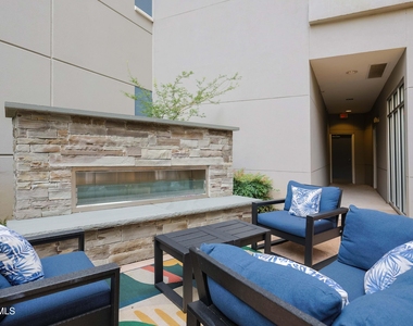 222 Glenwood Avenue - Photo Thumbnail 41