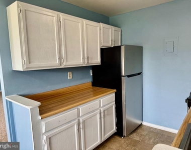5444 85th Avenue - Photo Thumbnail 9