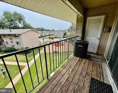 5444 85th Avenue - Photo Thumbnail 16