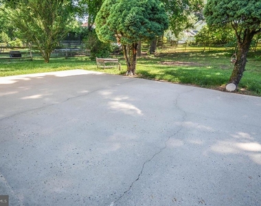 11309 Brandy Hall Lane - Photo Thumbnail 44