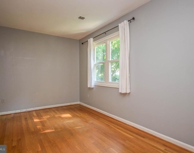 11309 Brandy Hall Lane - Photo Thumbnail 30