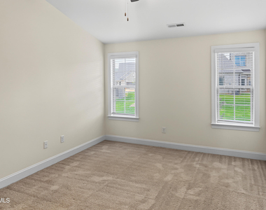 1018 Bonanza Lane - Photo Thumbnail 10