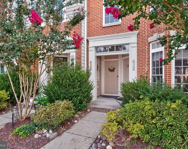 630 Pelican Avenue - Photo Thumbnail 1