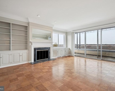10401 Grosvenor Place - Photo Thumbnail 1