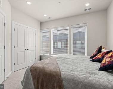 8156 Tompkins Street - Photo Thumbnail 21